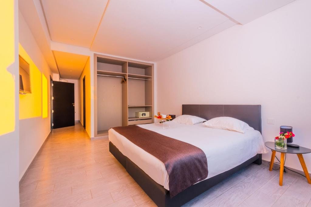 Appartement moderne avec vue mer à Asila32 AppartHotel