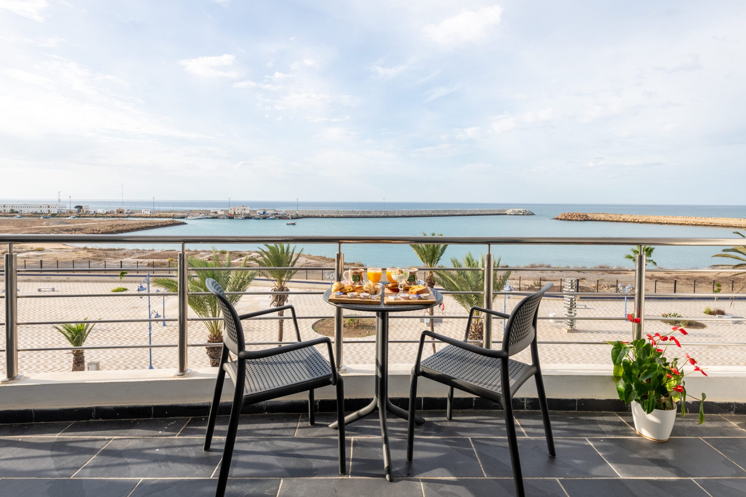 Appartement moderne avec vue mer à Asila32 AppartHotel